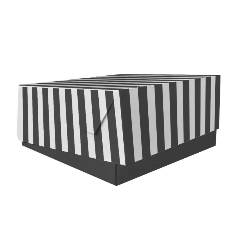 Caja RAYAS BN Torta 30x30x13 (x50 uni)